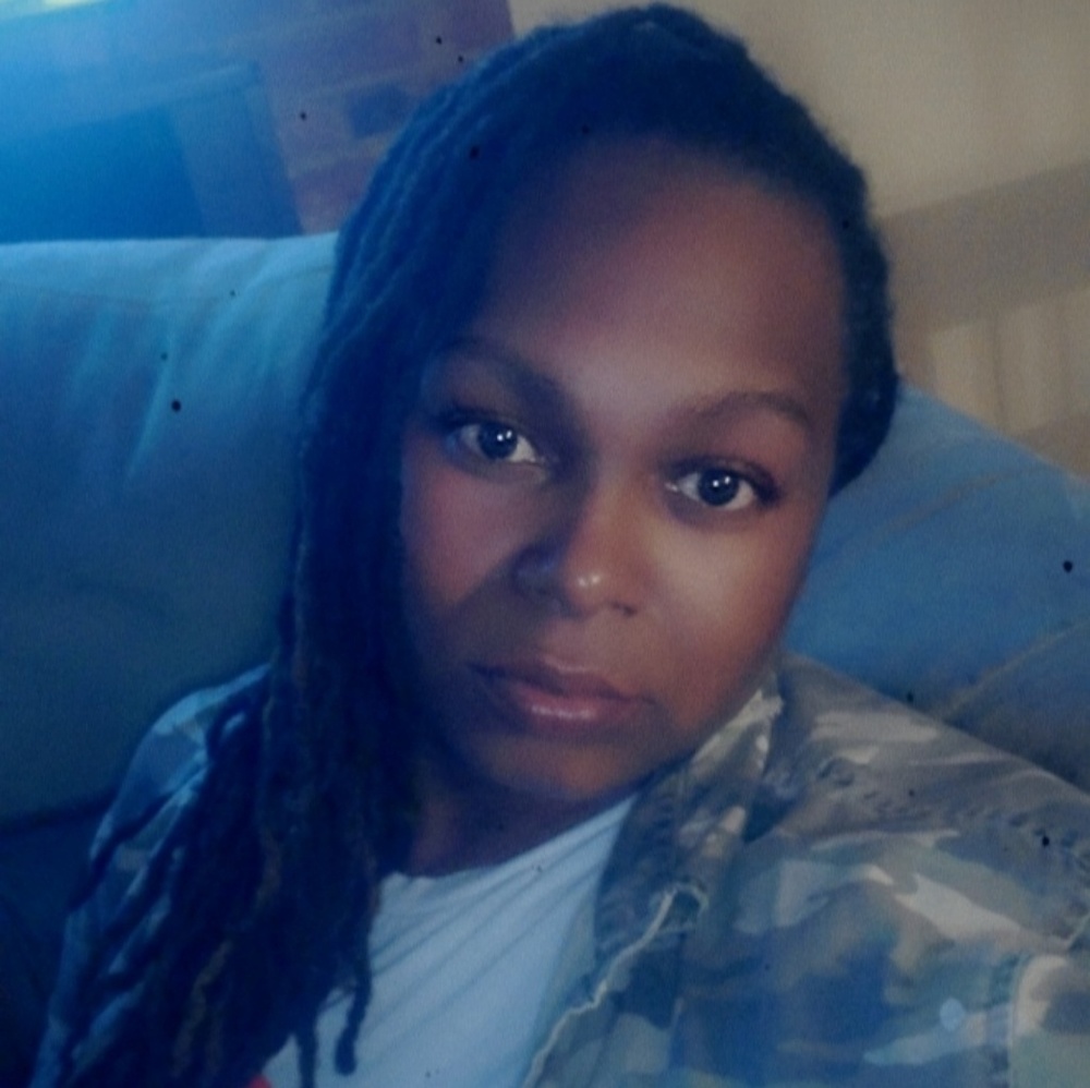 Meet your Posher, Natasha